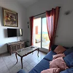 Appartement Duplex A Avec Terrasse Et Parking Privatif - Fr-1-309-82 *